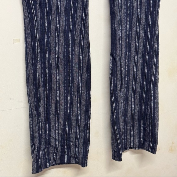 Calvin Klein Linen Blend Pull On Navy Striped Straight Leg Pants - Picture 3 of 9